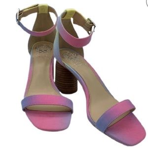 NWOT!!VINCE CAMUTOMEJORLA PASTEL TIE DIE SANADAS